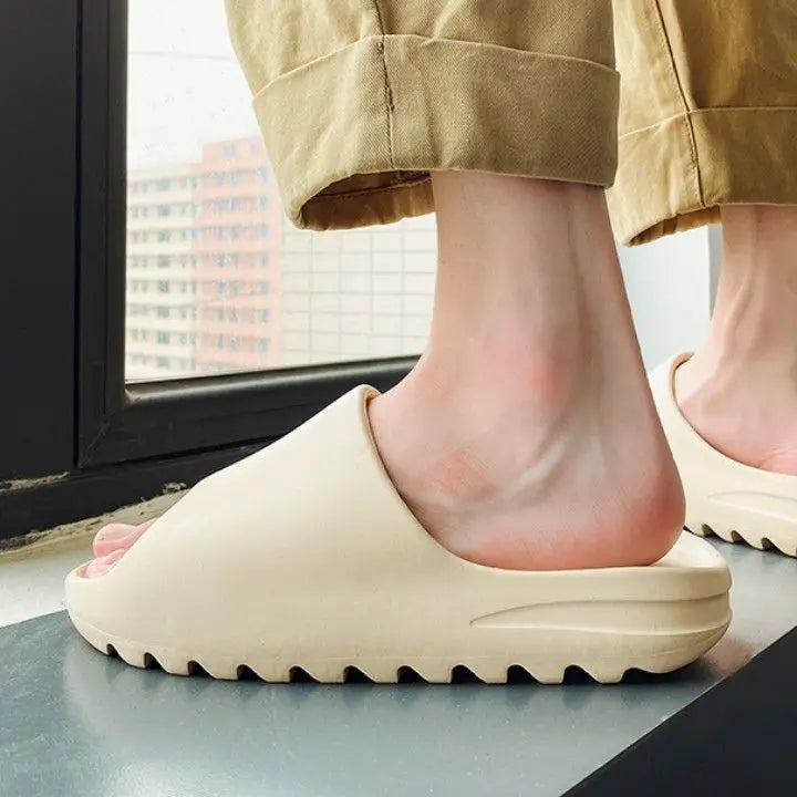 Chinelo Cloud Walk